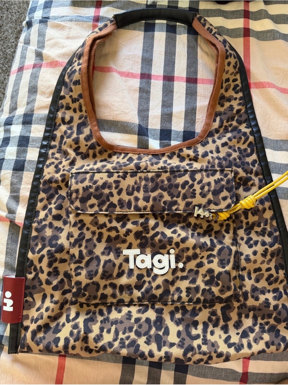 Leopard Print Shoulder Bag in Brown